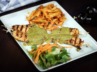 Pesto Soslu Tavuk Izgara